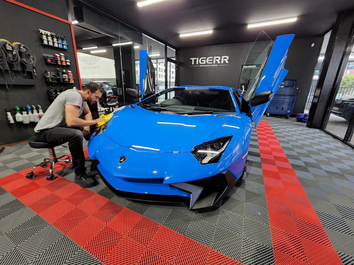 lamborghini paint protection film ceramic coating dry ice blasting sydney tigerr detailing studio