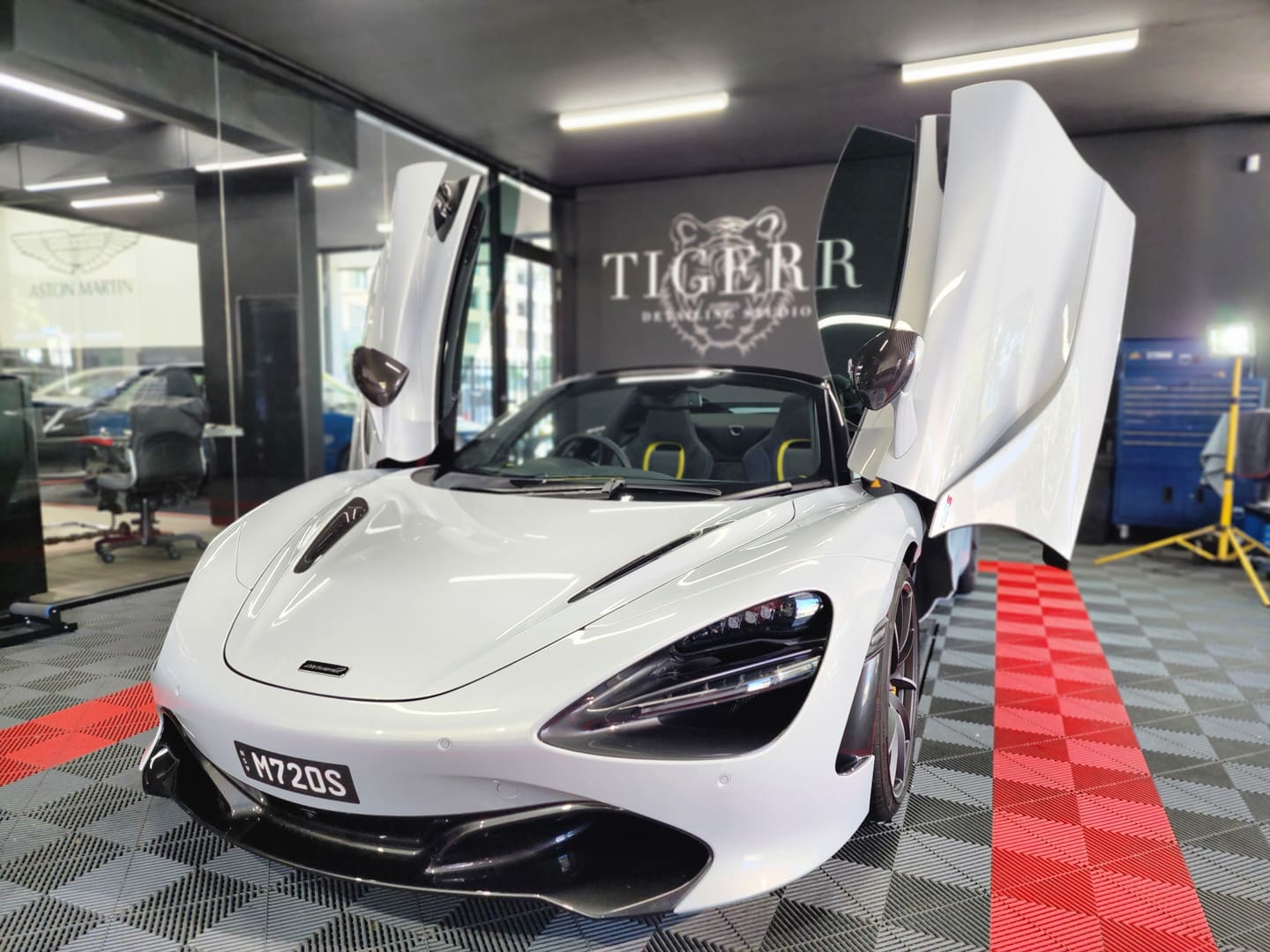 mclaren paint protection film ceramic coating dry ice blasting sydney tigerr detailing studio